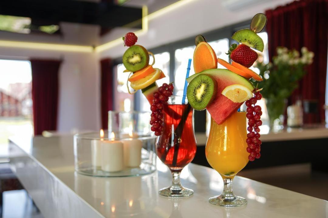 Stella Resort & Spa Chłapowo エクステリア 写真